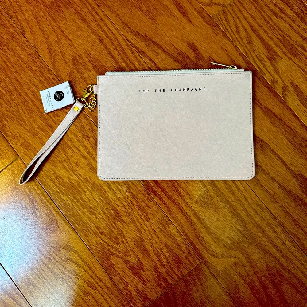 New with tag SANTA BARBARA DESIGN STUDIO FASHION WRISTLET